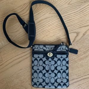 Coach crossbody, black, signature print 7.5 x 8.75